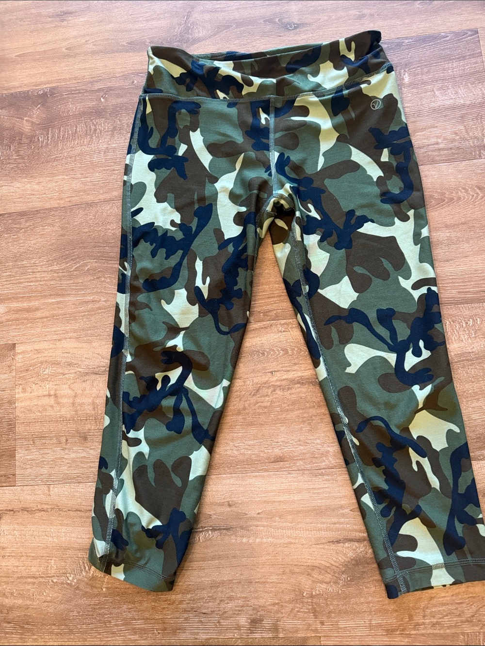 Camo Print Active Capri Leggings - Green Waist 28